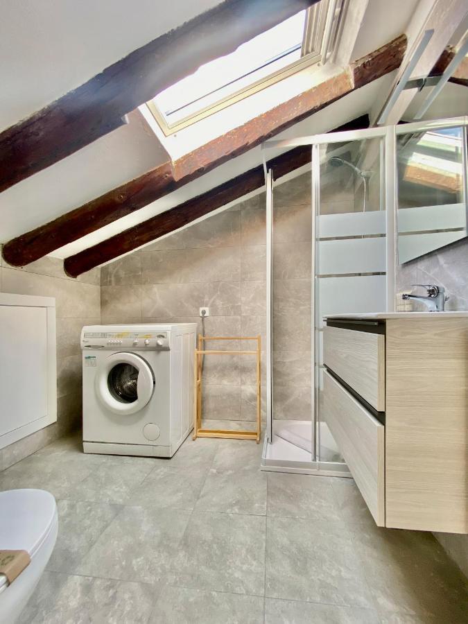 Charming Malasaña Attic Madrid Exterior foto