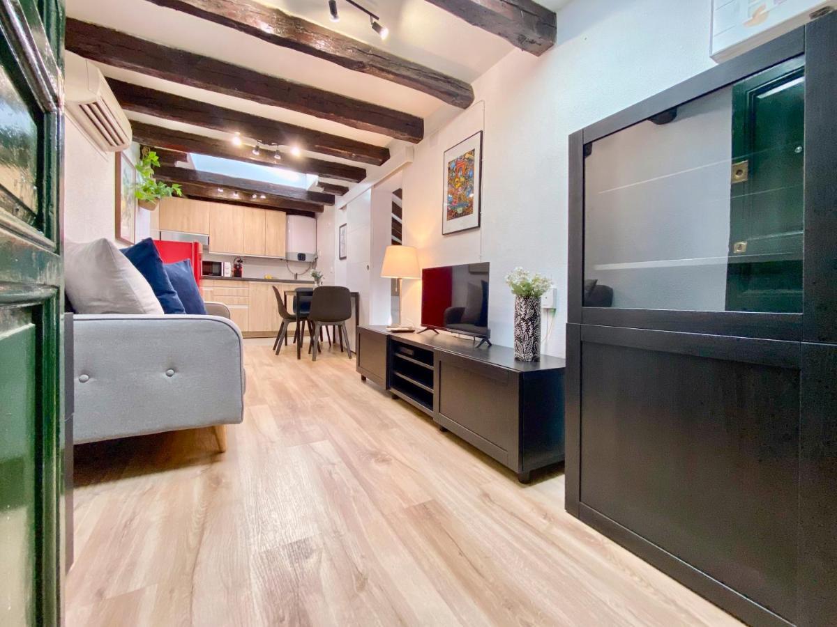 Charming Malasaña Attic Madrid Exterior foto
